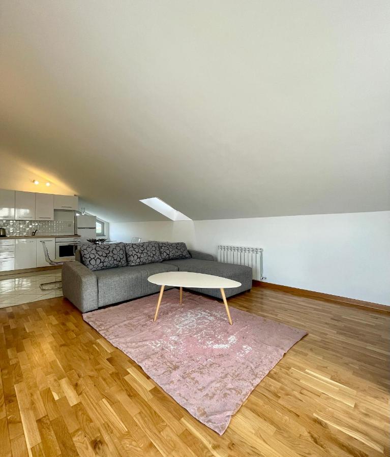 Maria Apartament